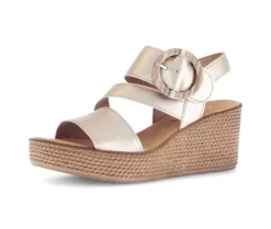 Sandaleno met sleehak goud