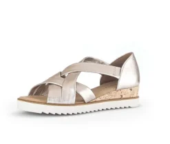 Sandaleno met sleehak goud