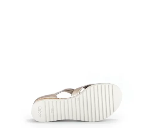 Sandaleno met sleehak goud
