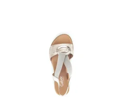 Sandaleno met sleehak goud