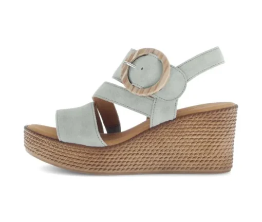 Sandaleno met sleehak groen