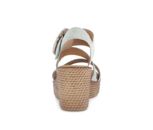 Sandaleno met sleehak groen