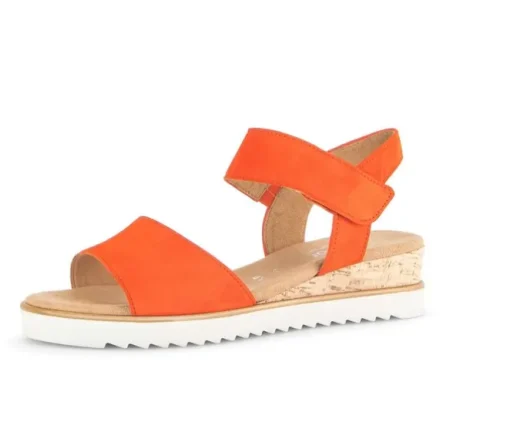 Sandaleno met sleehak oranje