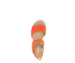 Sandaleno met sleehak oranje