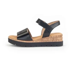 Sandaleno met sleehak zwart