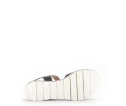Sandaleno met sleehak zwart