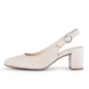 Sling-back rose