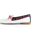 Slip-on wit