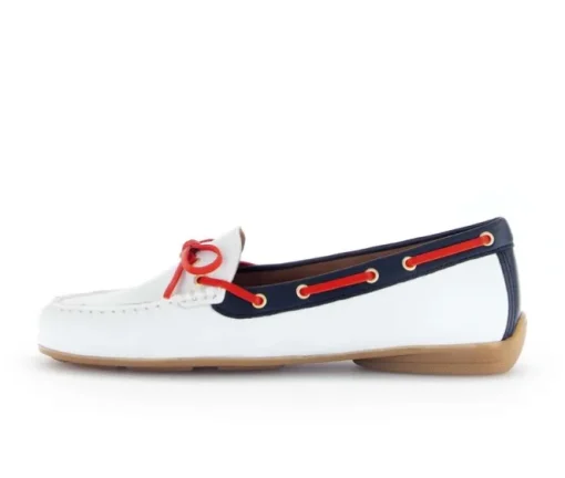 Slip-on wit