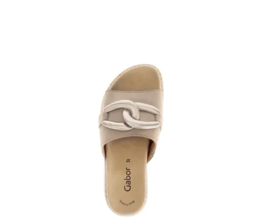 Slipper bruin