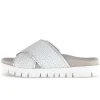 Slipper wit