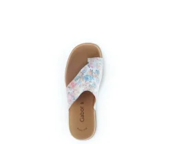 Slipper wit