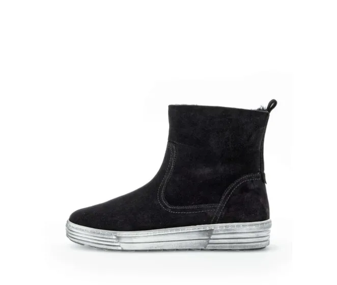 Winter enkellaarsje zwart